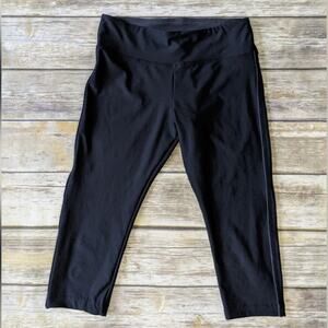 Bally Total Fittness Cropped Workout Yoga Pants sz small